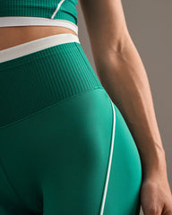 DoubleTake 7/8 Legging -- Emerald Green