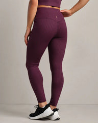 Revive™ 7/8 Legging -- Mulberry Houndstooth