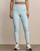 Revive™ 7/8 Pocket Legging -- Pool Blue