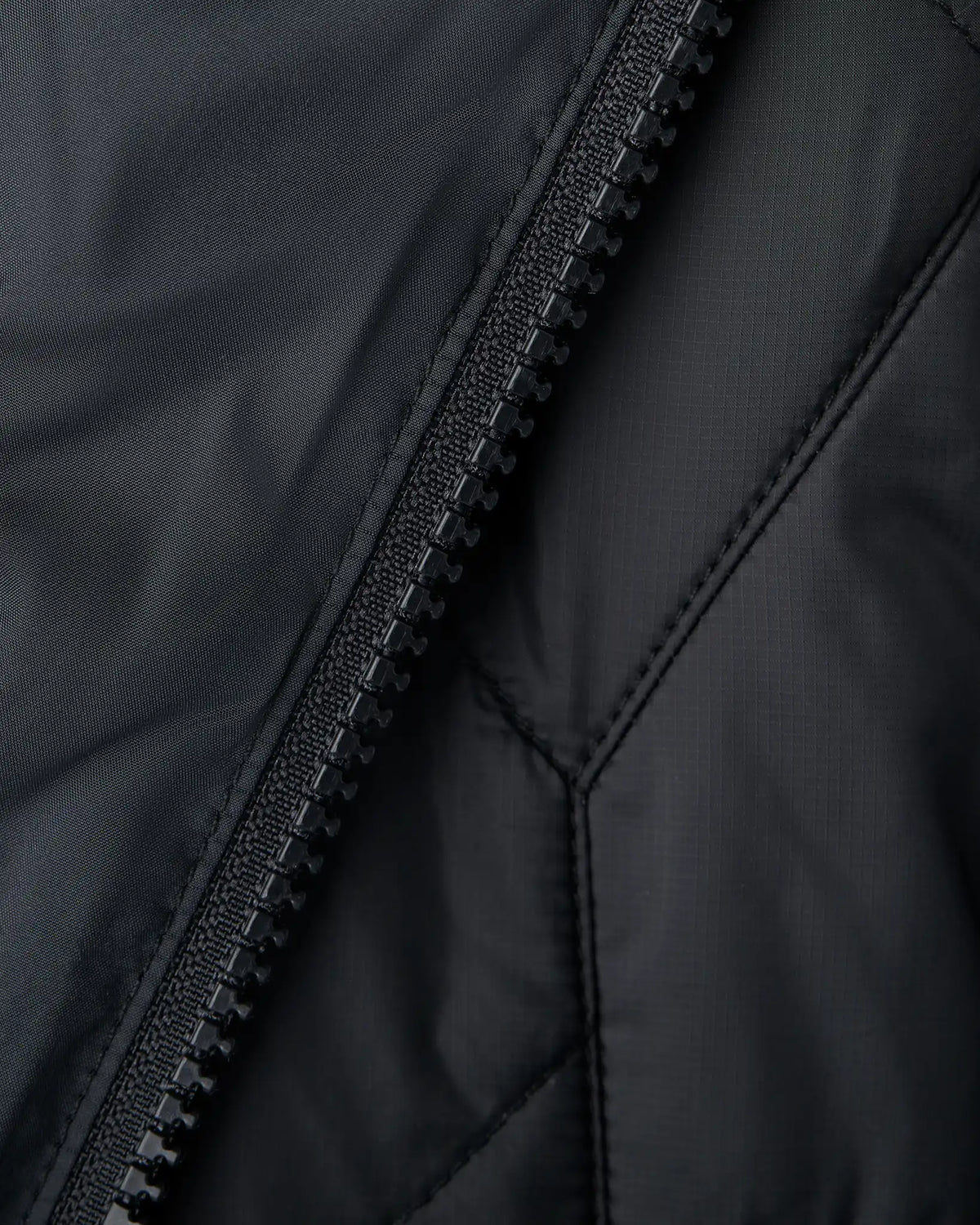 [OFFLINE] [DO NOT SELL] Tundra Quilted Hooded Jacket -- Black