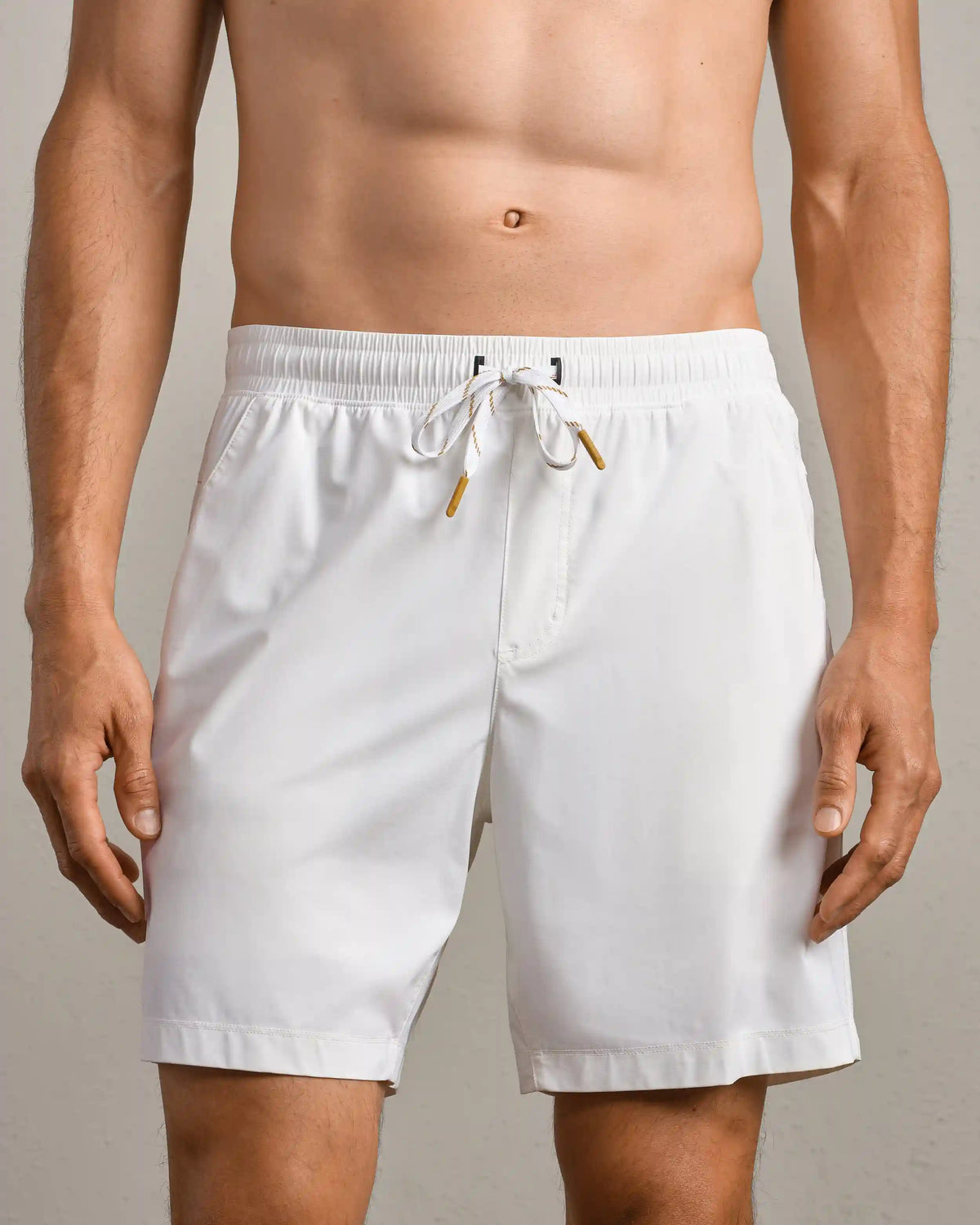 7" Pursuit Short - Lined -- Bright White