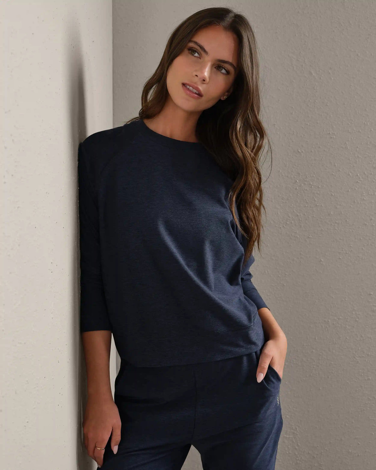 Atmosphere Pullover -- Navy Heather