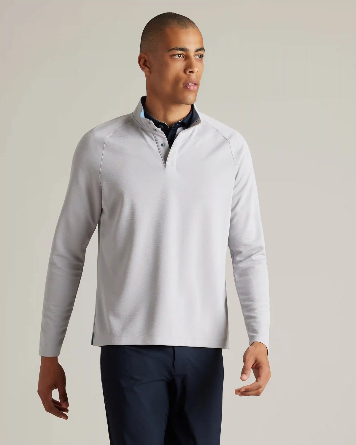 Clubhouse Pullover -- Sleet Gray