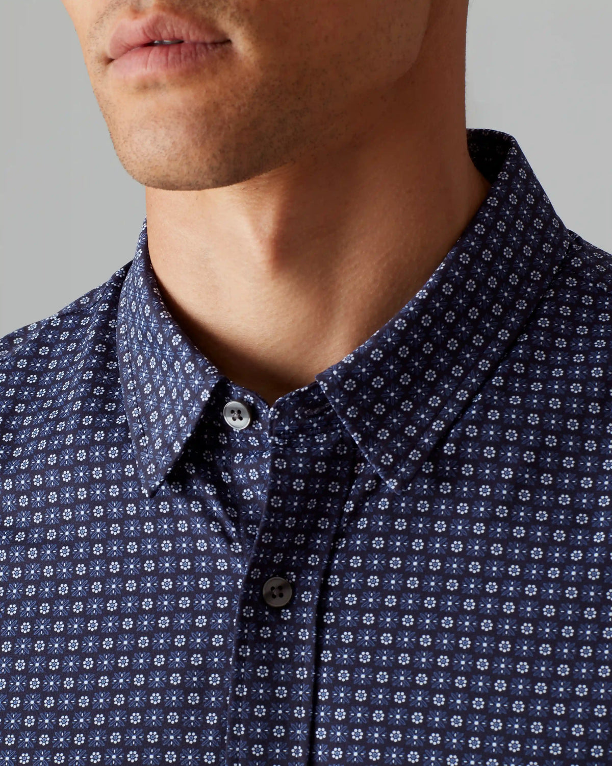 Commuter® Short Sleeve Button Down -- Blue Foulard Print