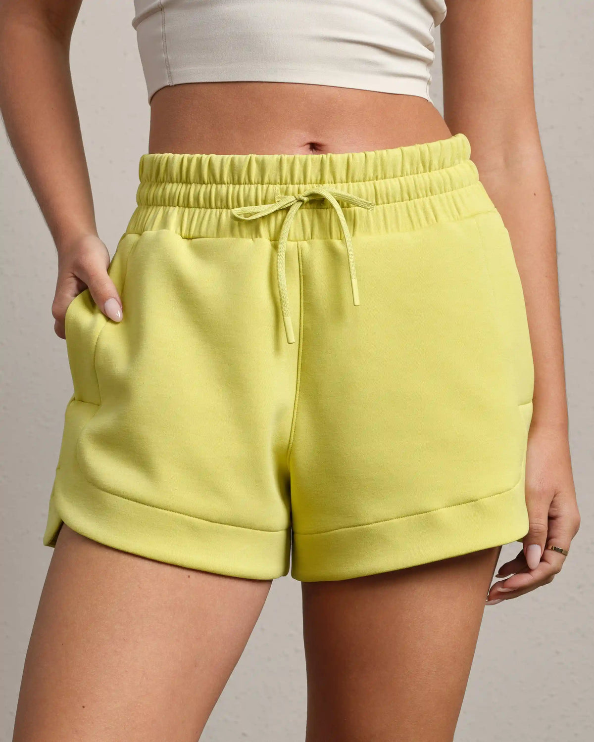 DreamGlow® Short -- Citron Green