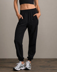Mirage Jogger -- Pure Black