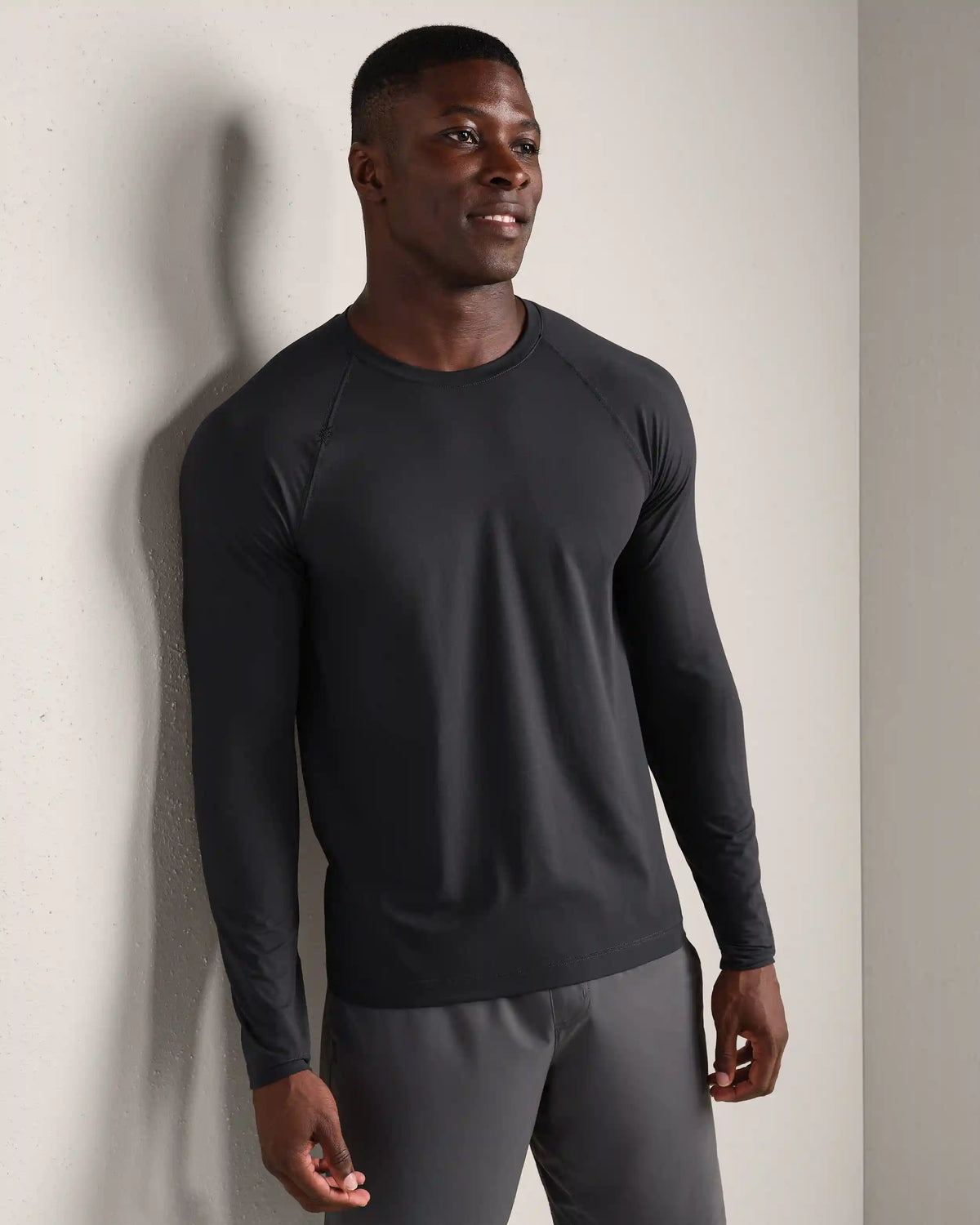 Reign Long Sleeve Tee -- Black