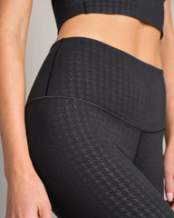 Revive™ 7/8 Legging -- Pure Black Houndstooth