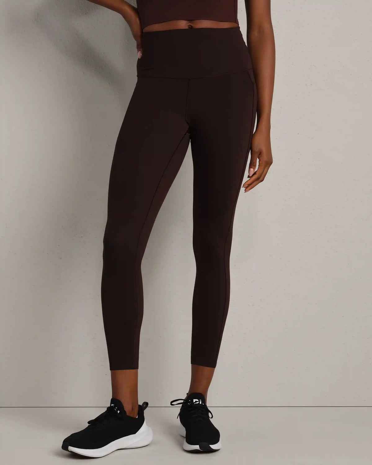 Revive™ 7/8 Pocket Legging -- Dark Espresso