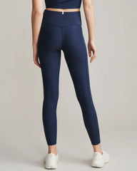 Ripple 7/8 Pocket Legging -- Navy Blue
