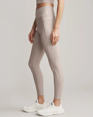 Ripple 7/8 Pocket Legging -- Taupe