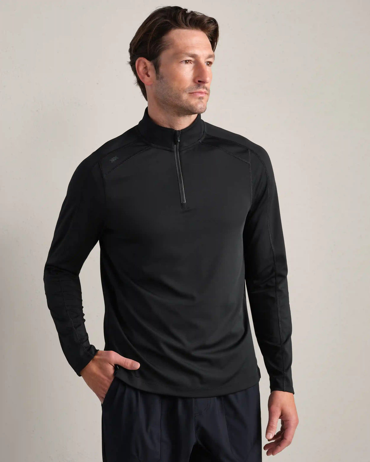 Rise 1/4 Zip -- Pure Black